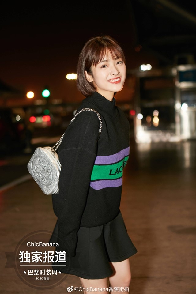 thoi trang du su kien Tham Nguyet anh 4