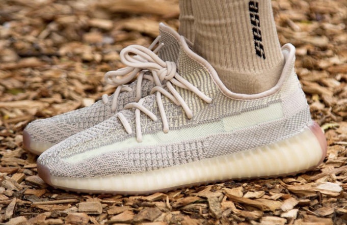 giày Yeezy mất giá ảnh 3 giay Yeezy mat gia anh 3