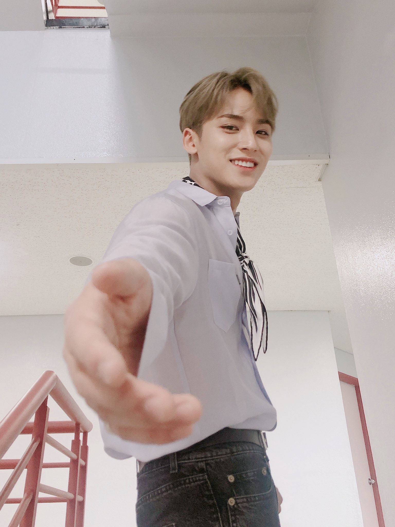 My nam Seventeen chung minh nhan sac phu hop moi mau toc anh 4