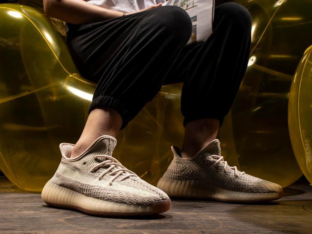 Giay Yeezy Citrin bi che phoi mau xau, rot gia nhanh ky luc hinh anh