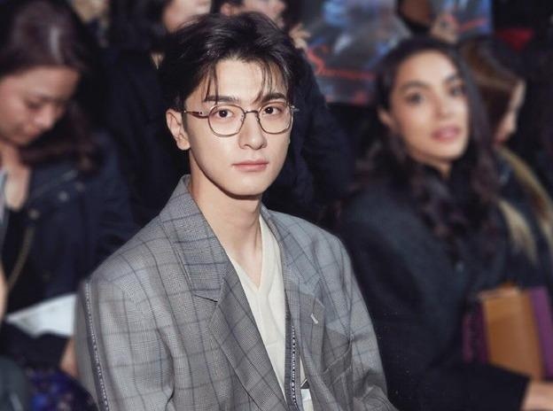 Lam Nhat an mac dung chuan soai ca, duoc khen la Co Vi Dich doi thuc hinh anh