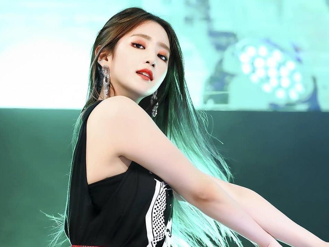 Man trinh dien giup Minnie duoc khen dep xuat than hinh anh