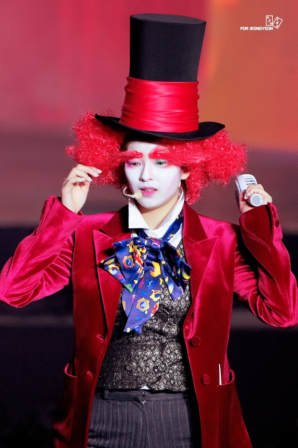 Twice hoa trang Halloween anh 11