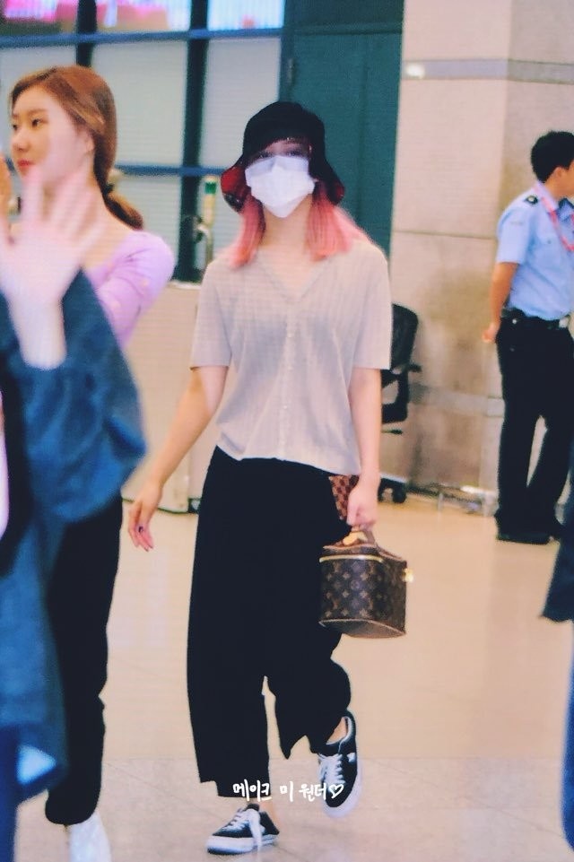 thoi trang doi thuong cua thanh vien ITZY anh 3
