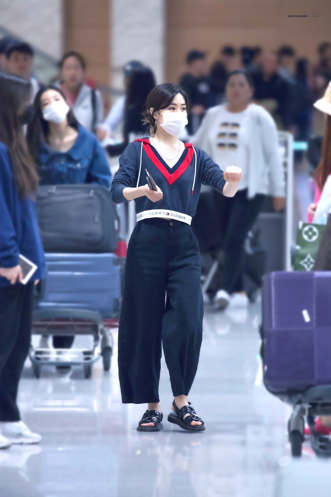 thoi trang doi thuong cua thanh vien ITZY anh 5