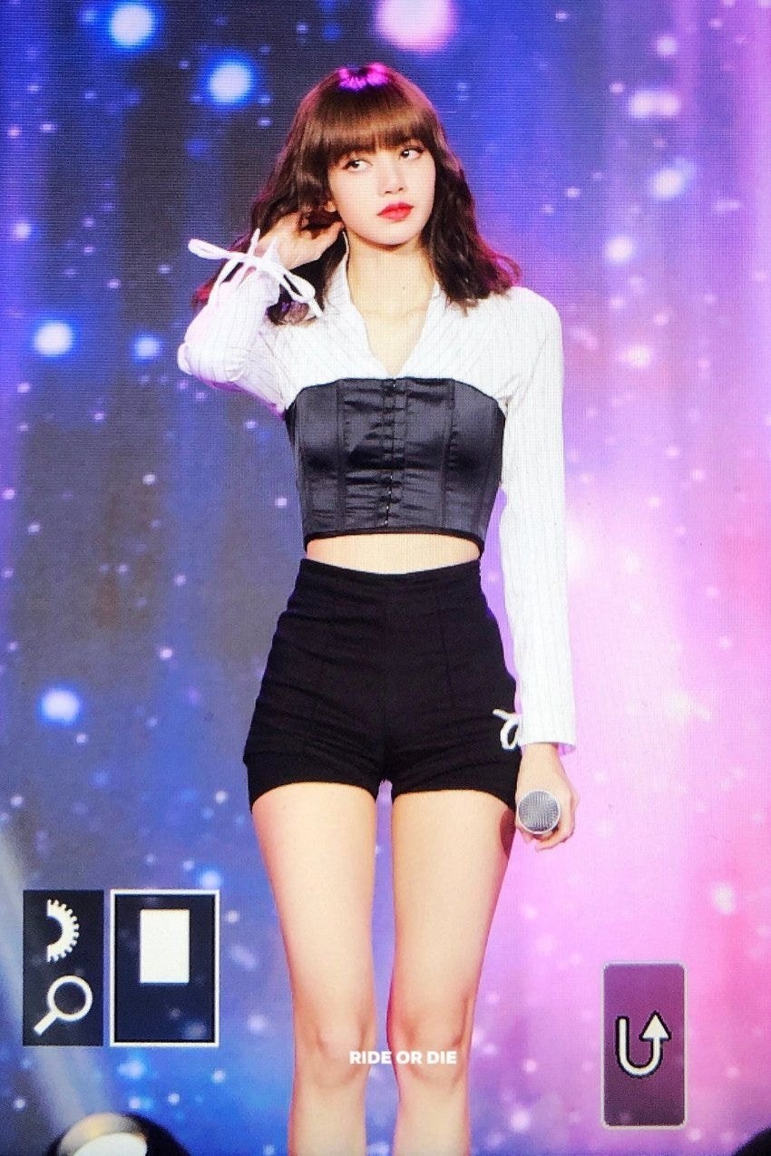 dien mao moi cua BlackPink anh 3