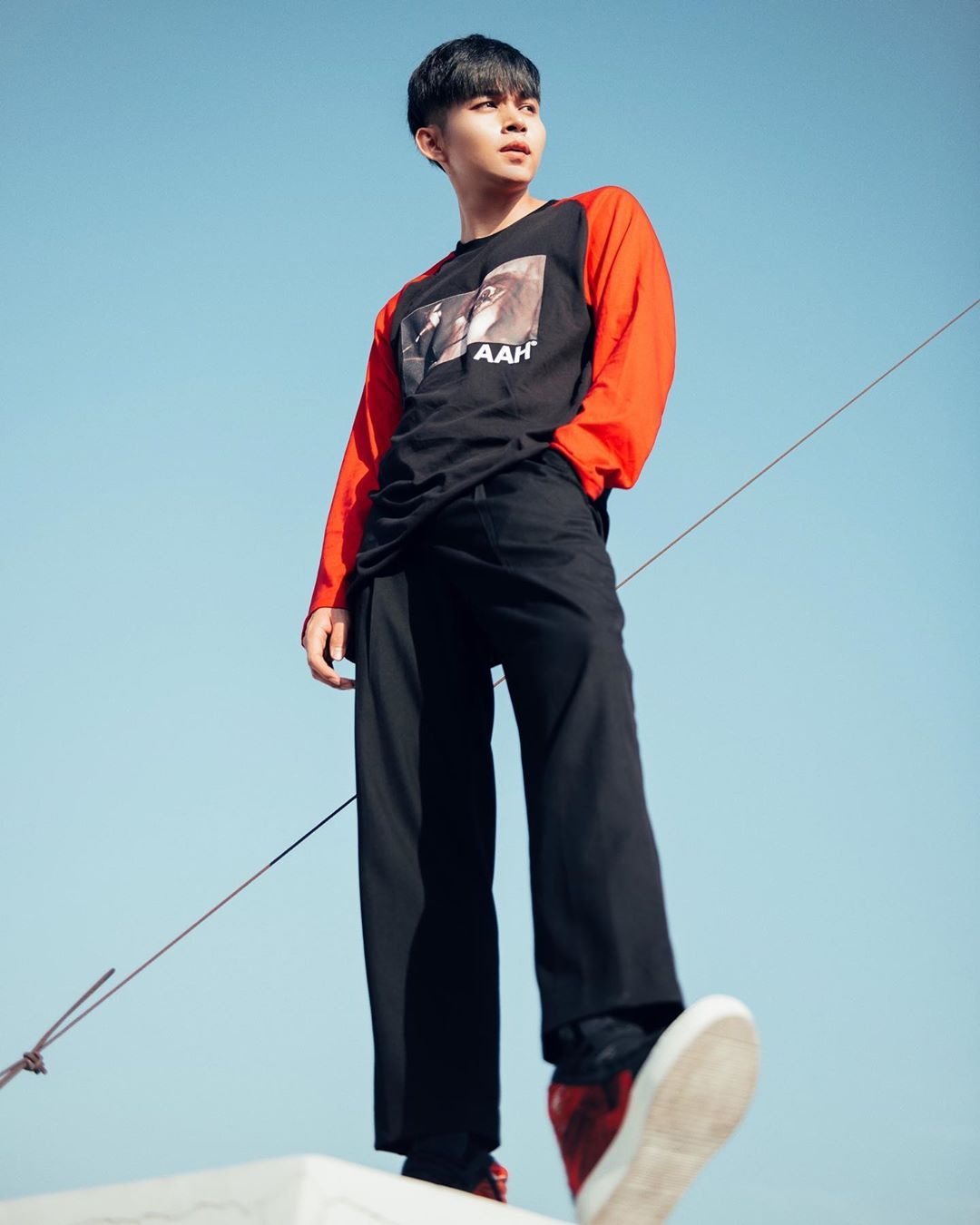 thoi trang sao nam tuan qua anh 8