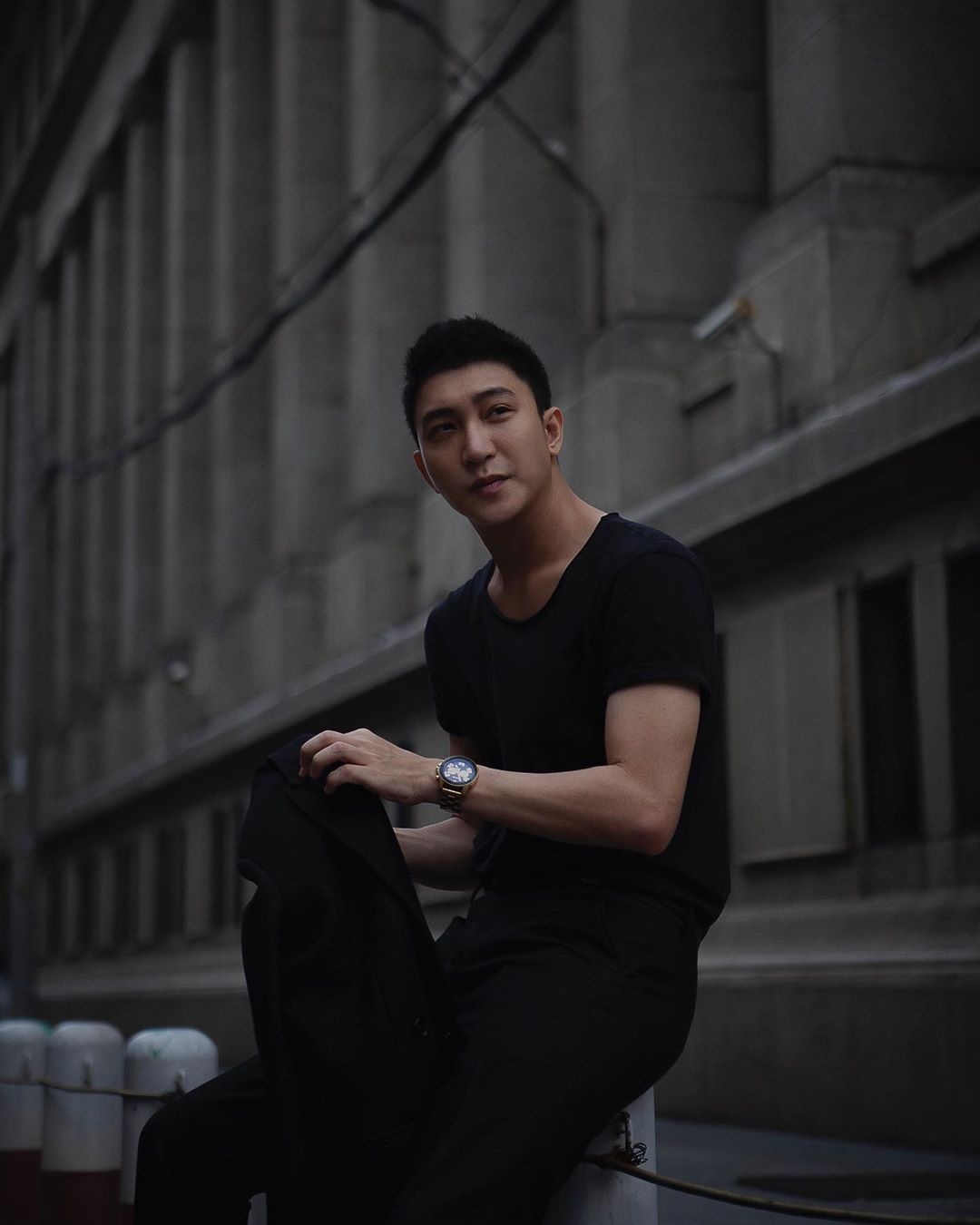 thoi trang sao nam tuan qua anh 7