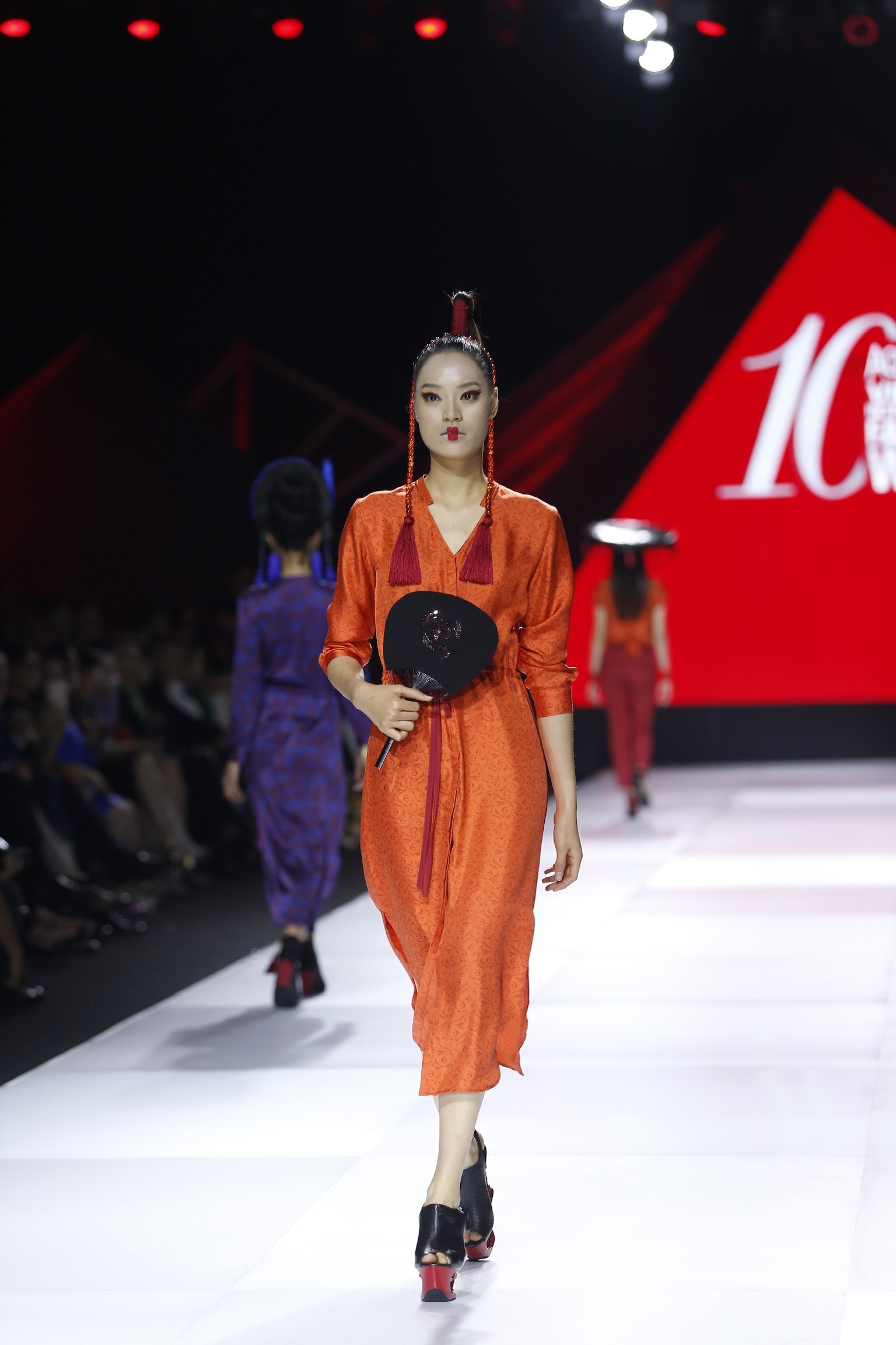 Aquafina Vietnam International Fashion Week 2019 anh 8