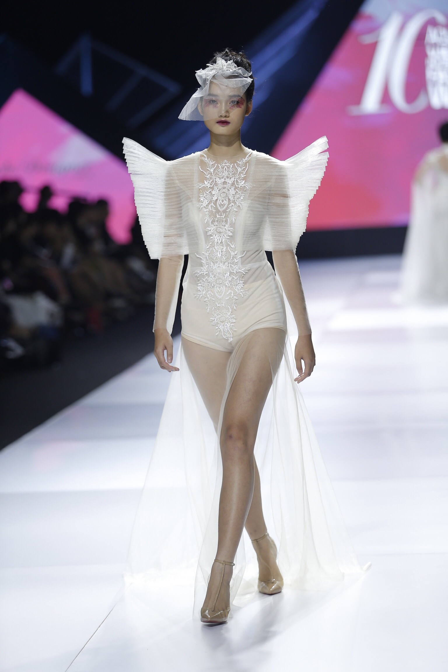 tuan le thoi trang viet nam anh 35