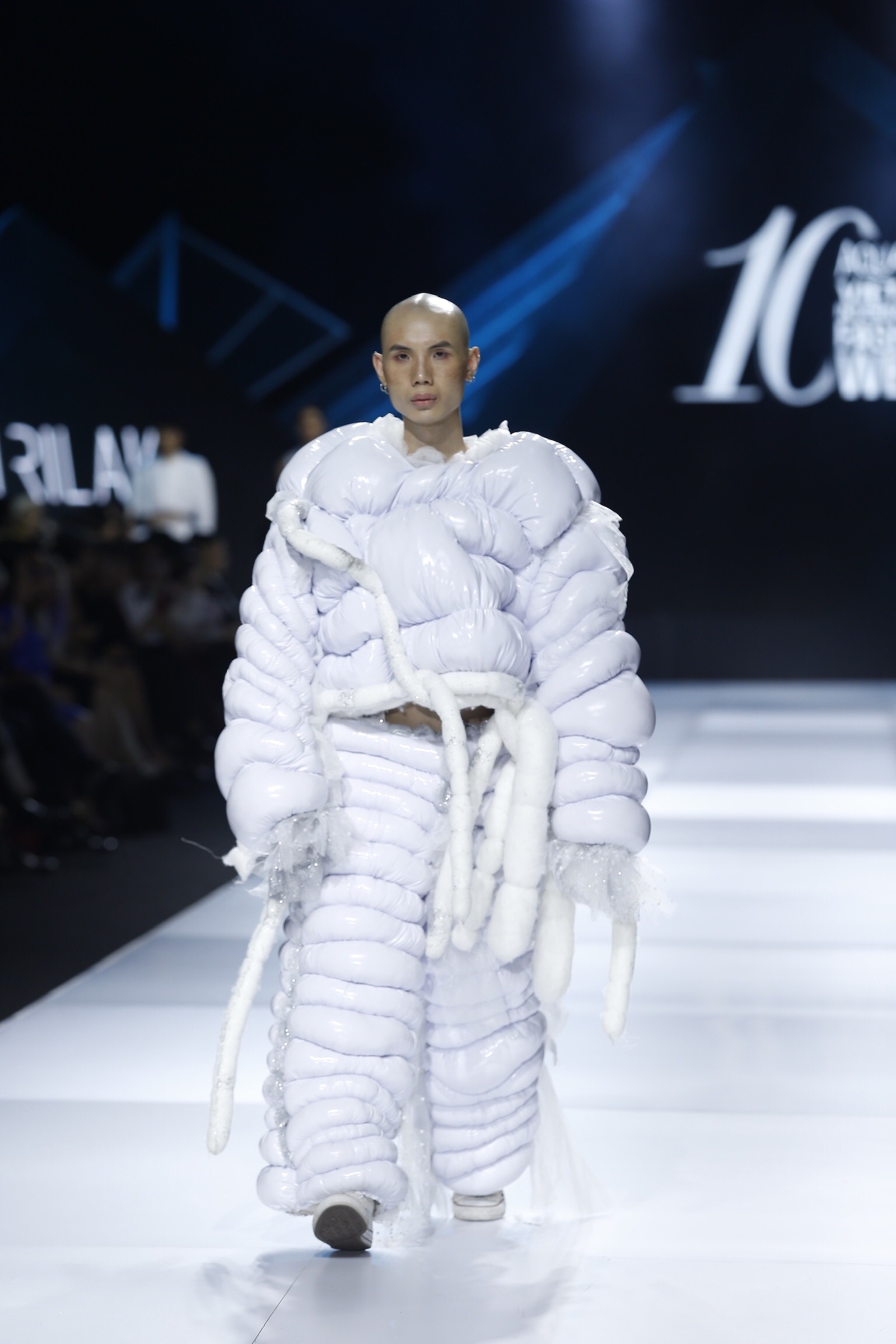 Aquafina Vietnam International Fashion Week 2019 anh 18