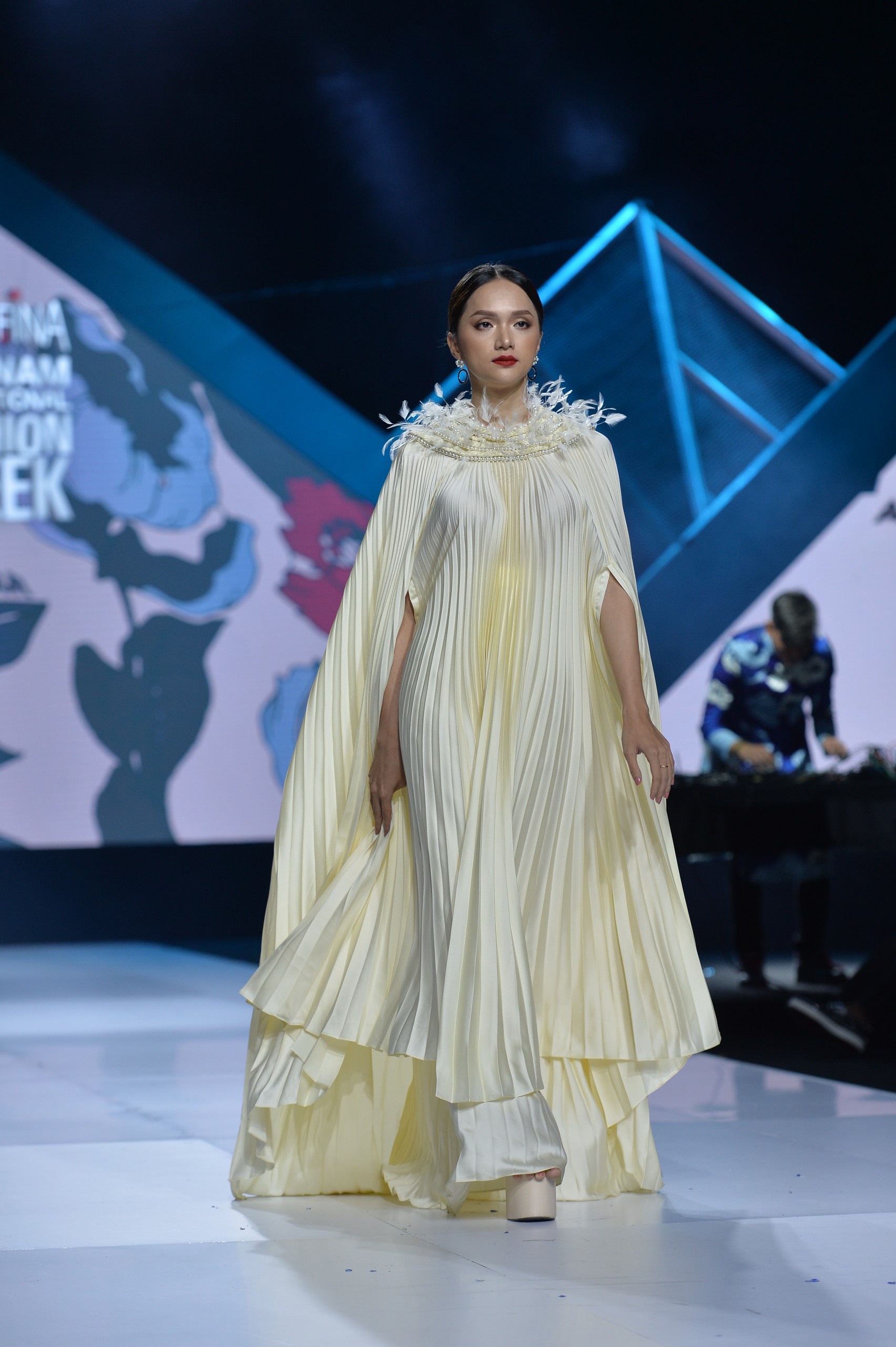 Aquafina Vietnam International Fashion Week 2019 anh 45