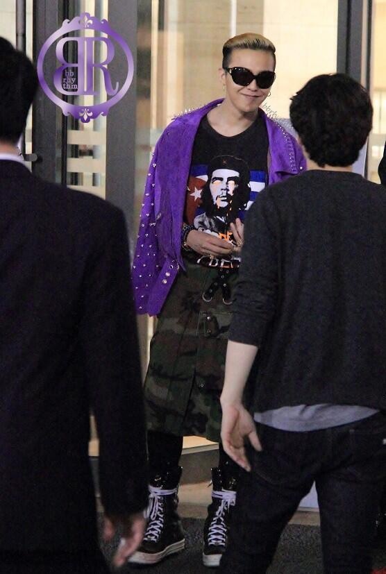 G-Dragon mac vay anh 5