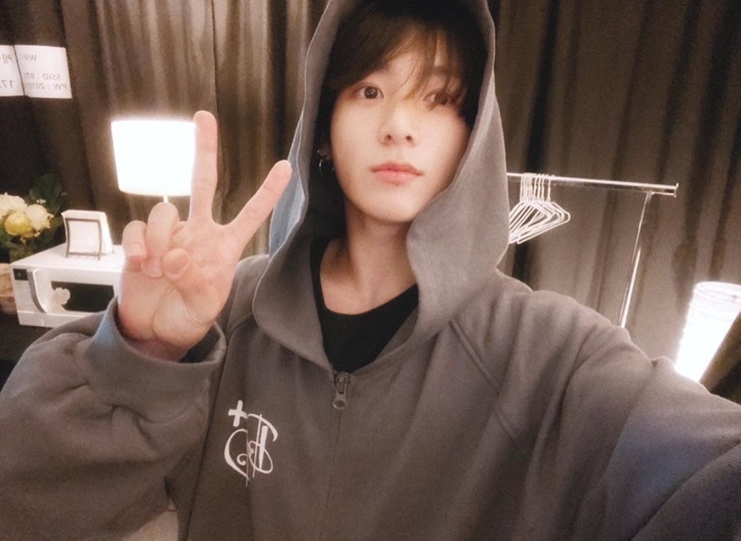 thoi trang cua Jungkook anh 4