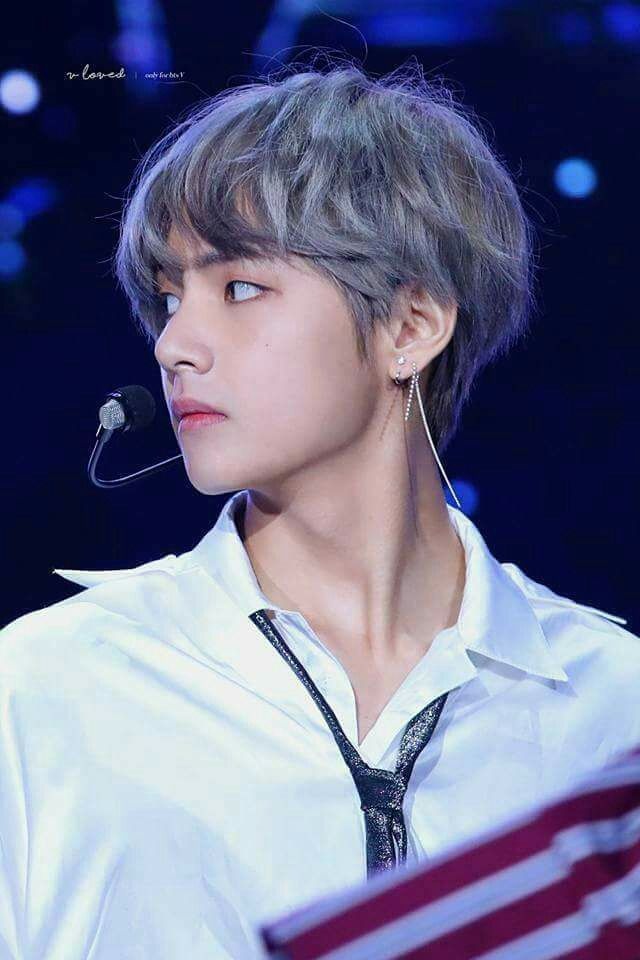 V (BTS) chuong deo khuyen tai dieu da anh 5