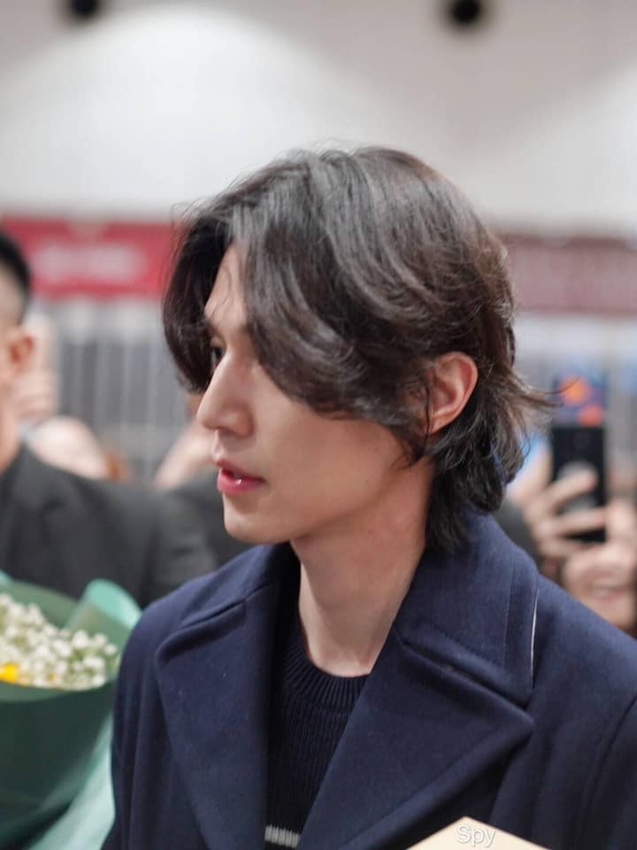 Kieu toc dep cua Lee Dong Wook anh 4