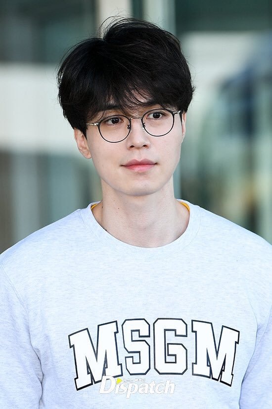 Kieu toc dep cua Lee Dong Wook anh 8