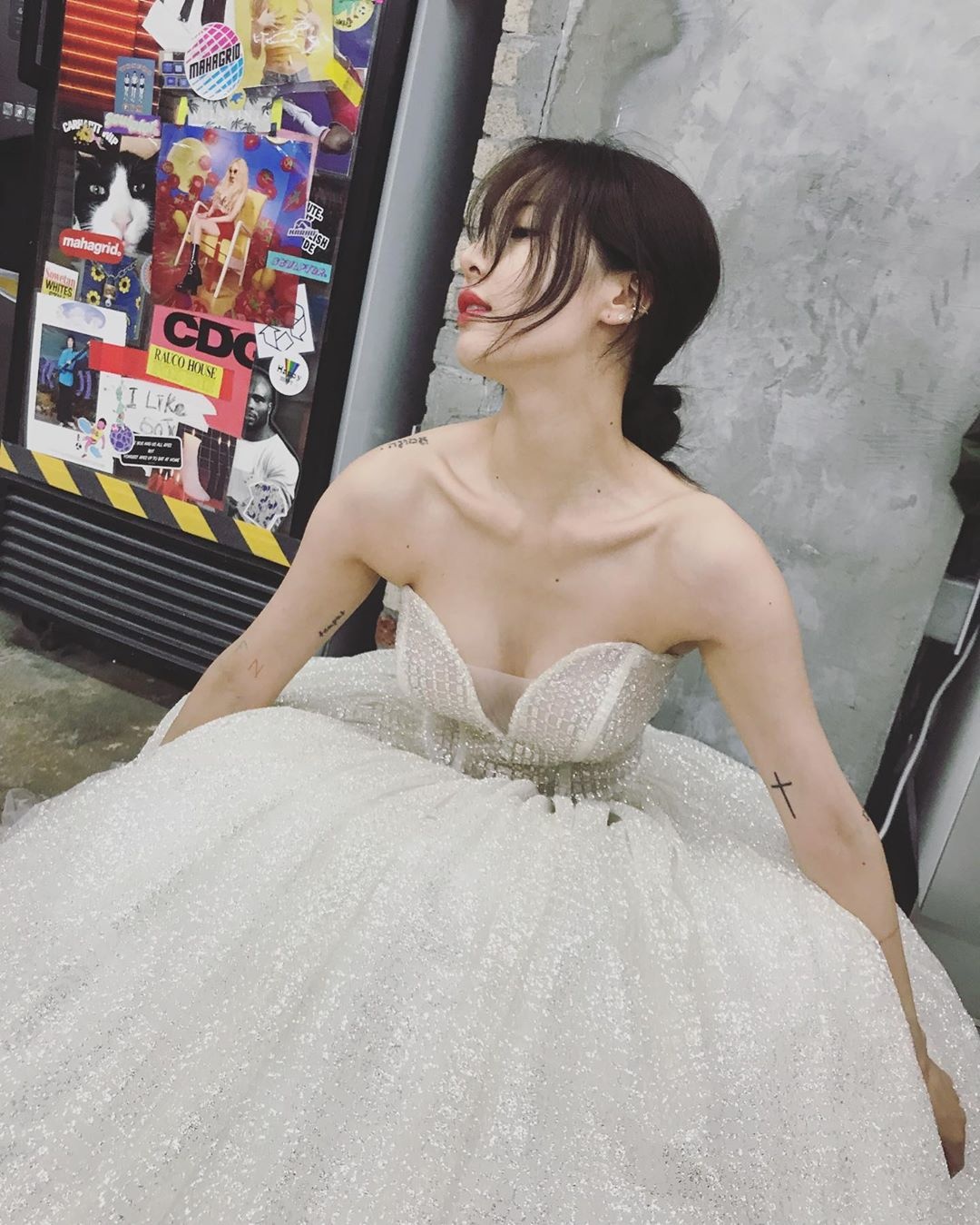 sao Kpop mac vay cuoi anh 2