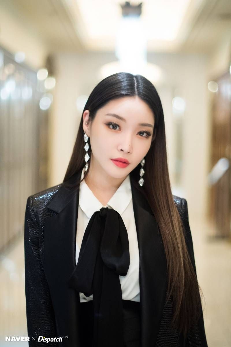 Chungha de toc ngoi giua don gian van duoc khen xinh anh 13