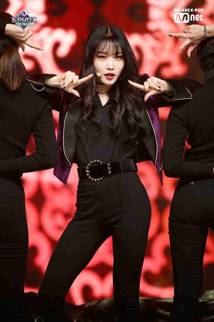 Chungha de toc ngoi giua don gian van duoc khen xinh anh 6