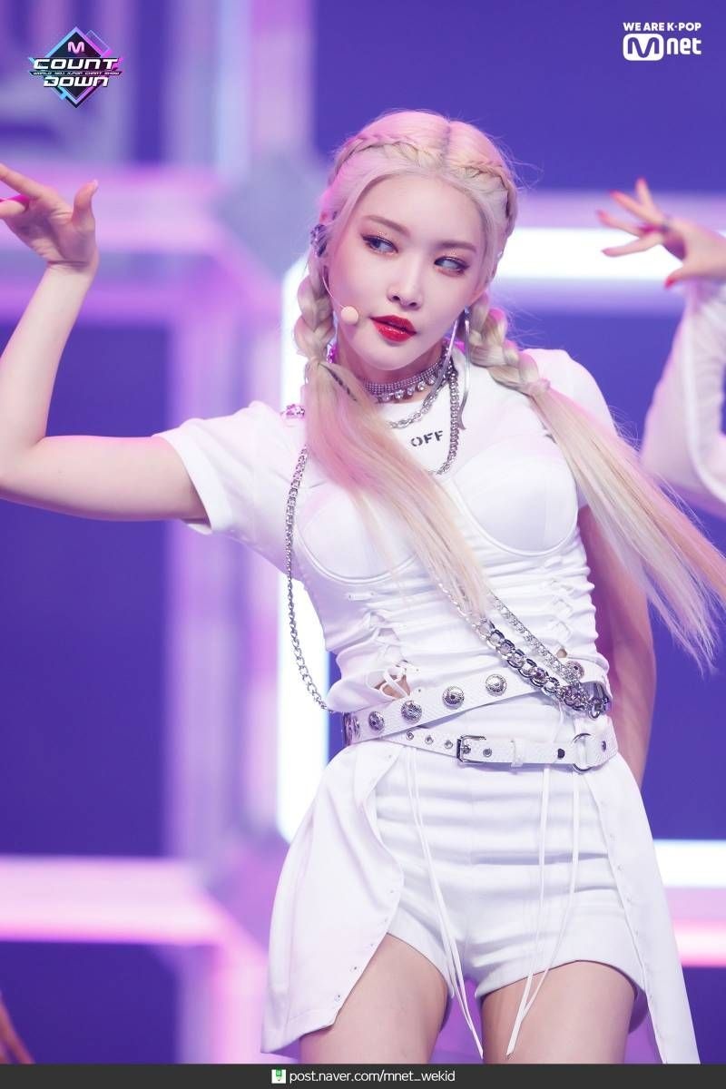 Chungha de toc ngoi giua don gian van duoc khen xinh anh 7