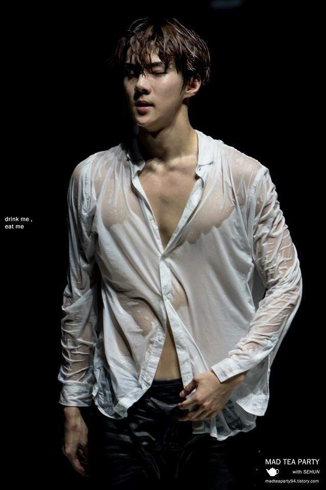 sao nam mac sexy len san khau anh 14