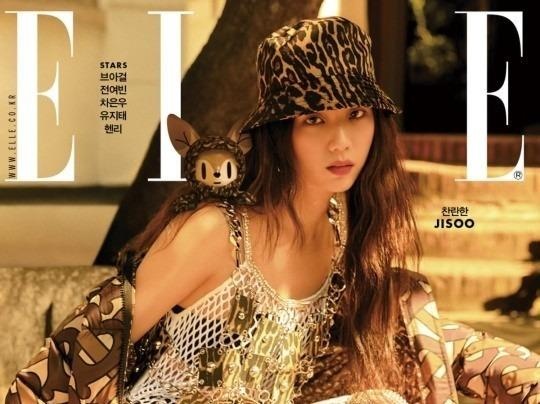 Jisoo trong nhu nu than khi dien ca cay hang hieu tren tap chi hinh anh