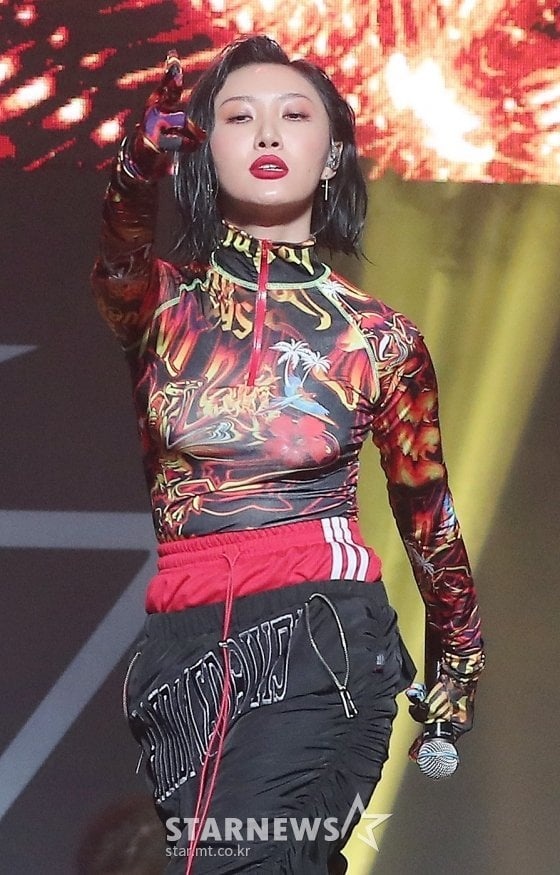 thoi trang cua Hwasa anh 2