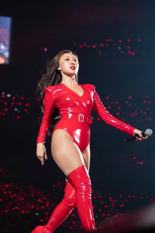 thoi trang cua Hwasa anh 5