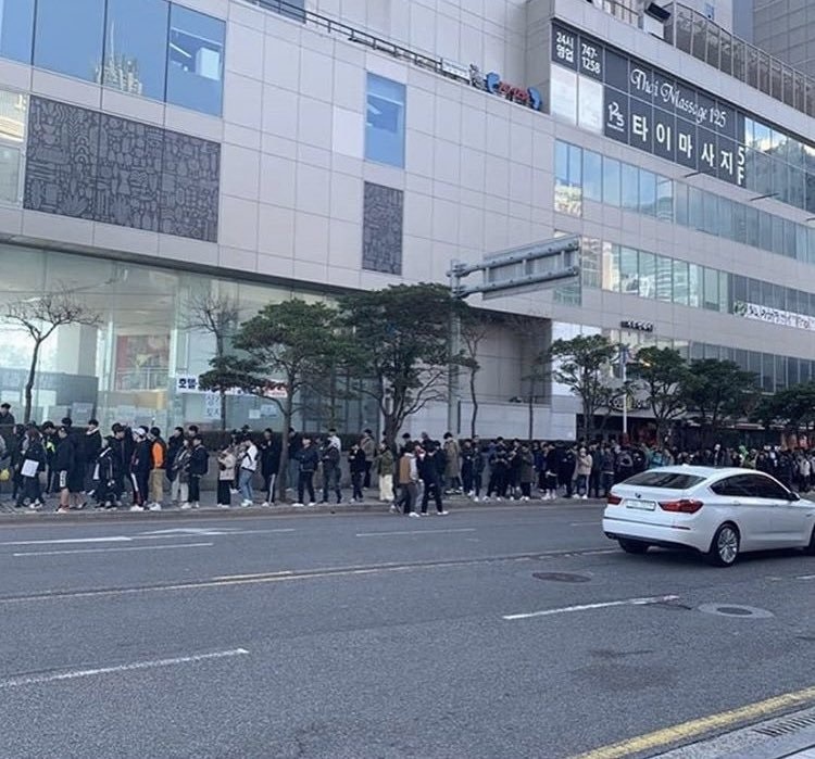 nhung con so an tuong cua Air Force 1 x PEACEMINUSONE Para-noise anh 6