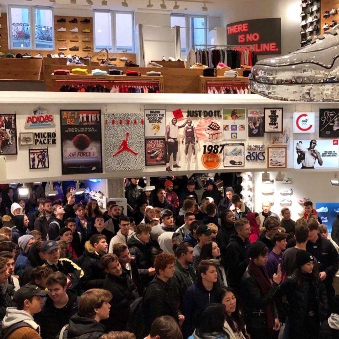 nhung con so an tuong cua Air Force 1 x PEACEMINUSONE Para-noise anh 2