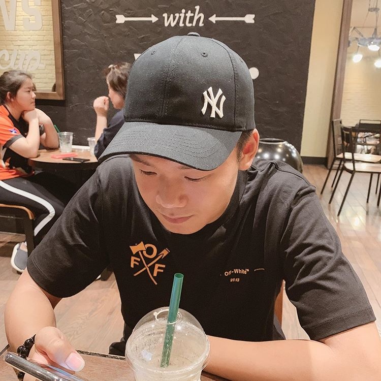 thời trang của cầu thủ Thành Chung ảnh 7 thoi trang cua cau thu Thanh Chung anh 7
