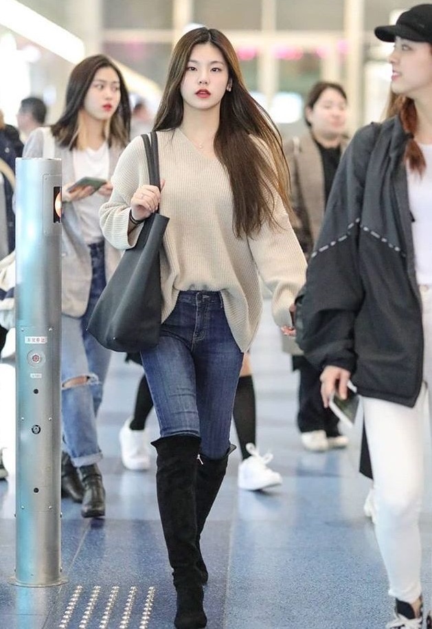 cach di giay boots dep nhu sao Han anh 7