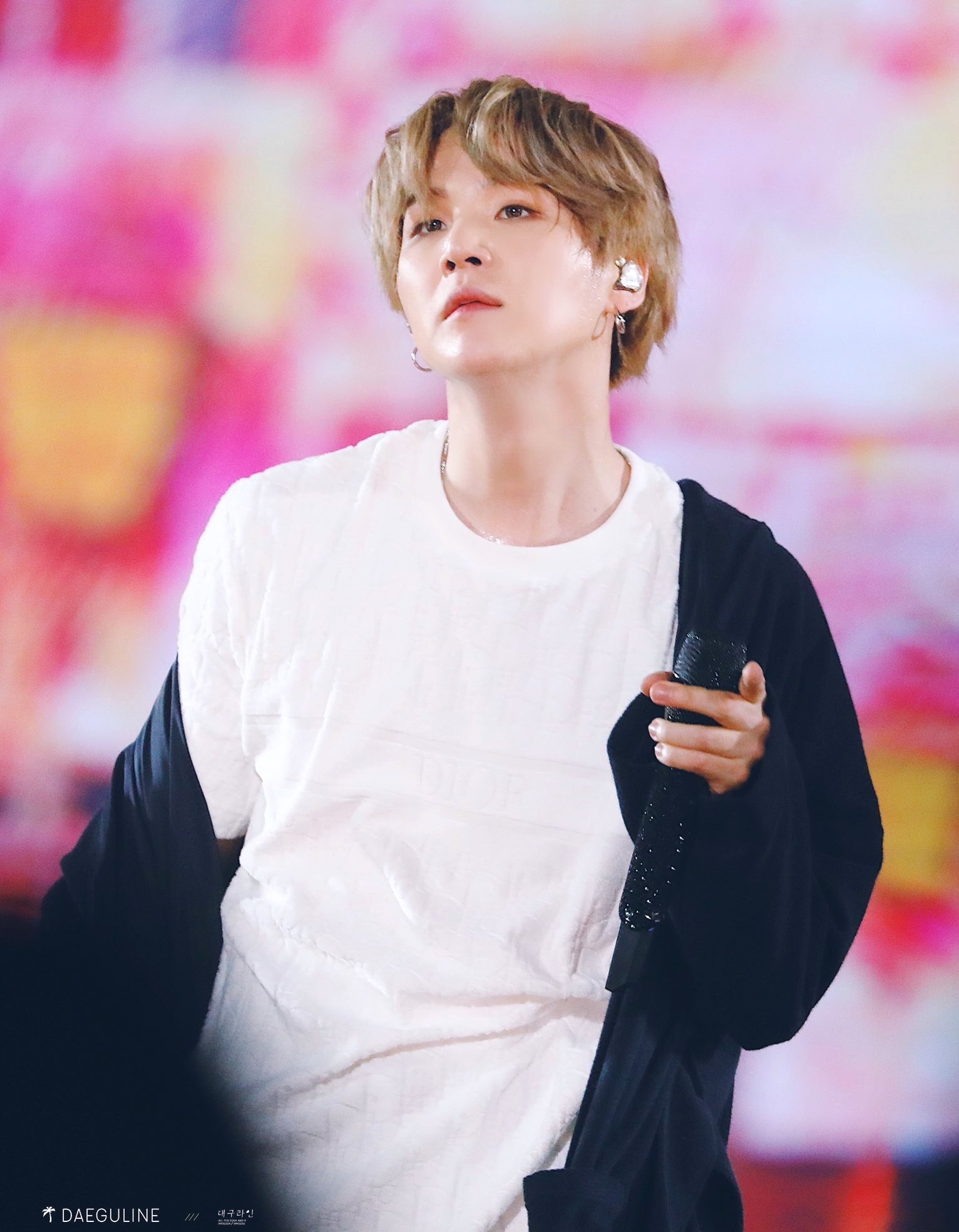 BTS mac hang hieu o MAMA 2019 anh 9