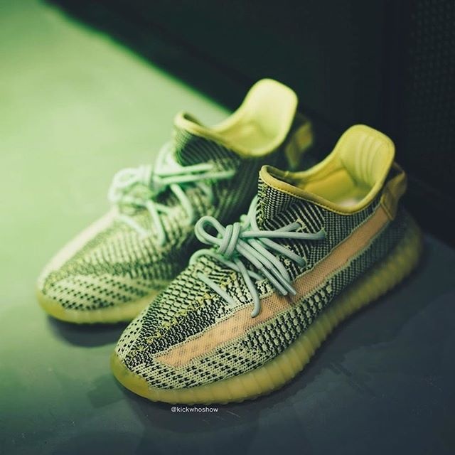 Giày Yeezy Boost 350 V2 Yeezreel ảnh 2 Giay Yeezy Boost 350 V2 Yeezreel anh 2