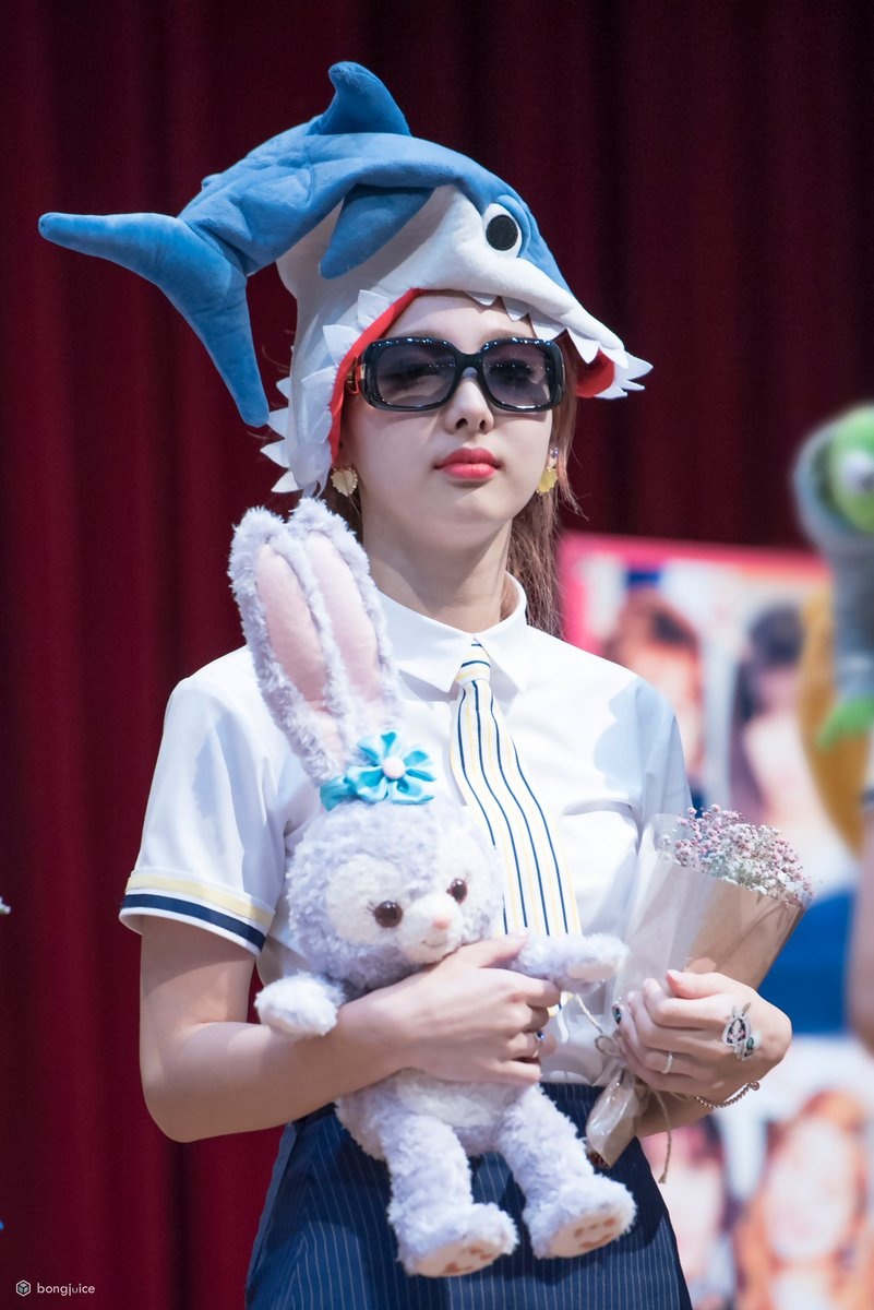 idol Han doi mu dang yeu anh 14