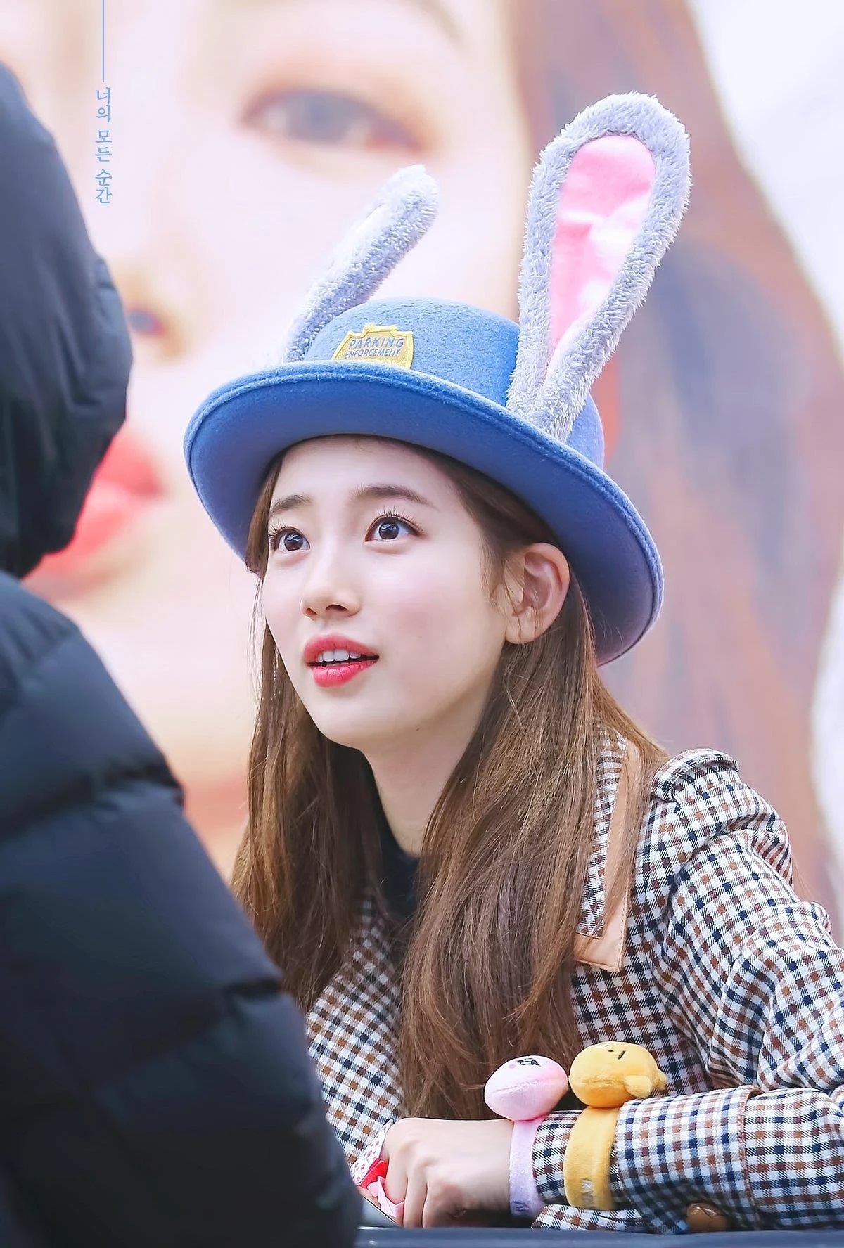 idol Han doi mu dang yeu anh 16