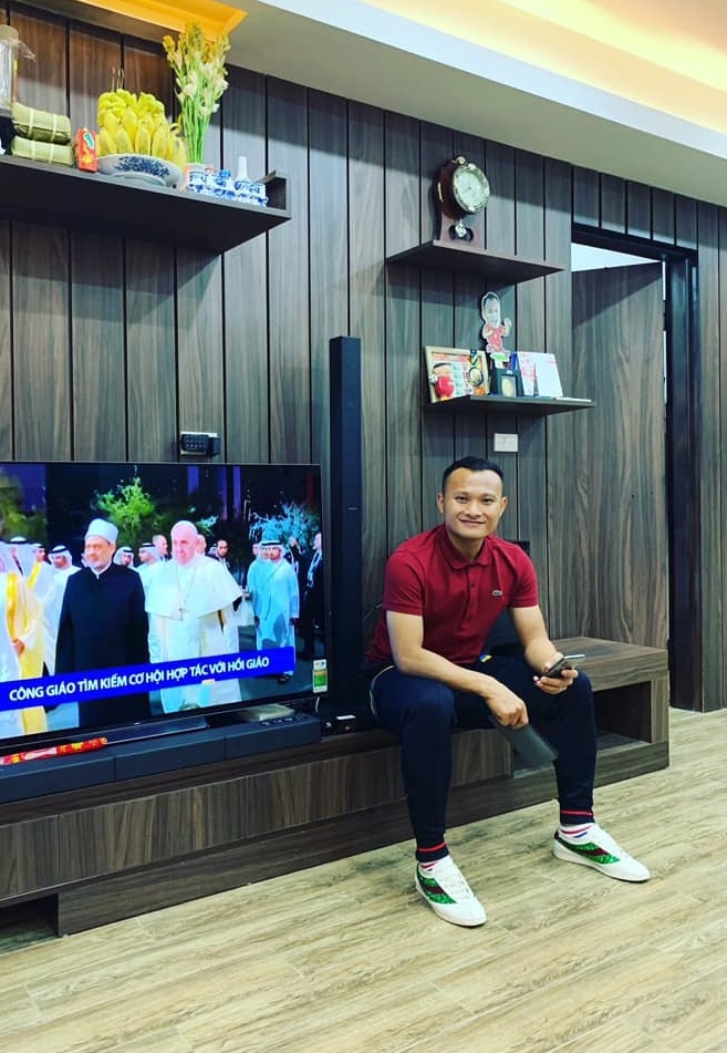 thời trang cầu thủ trọng hoàng ảnh 4 thoi trang cau thu trong hoang anh 4