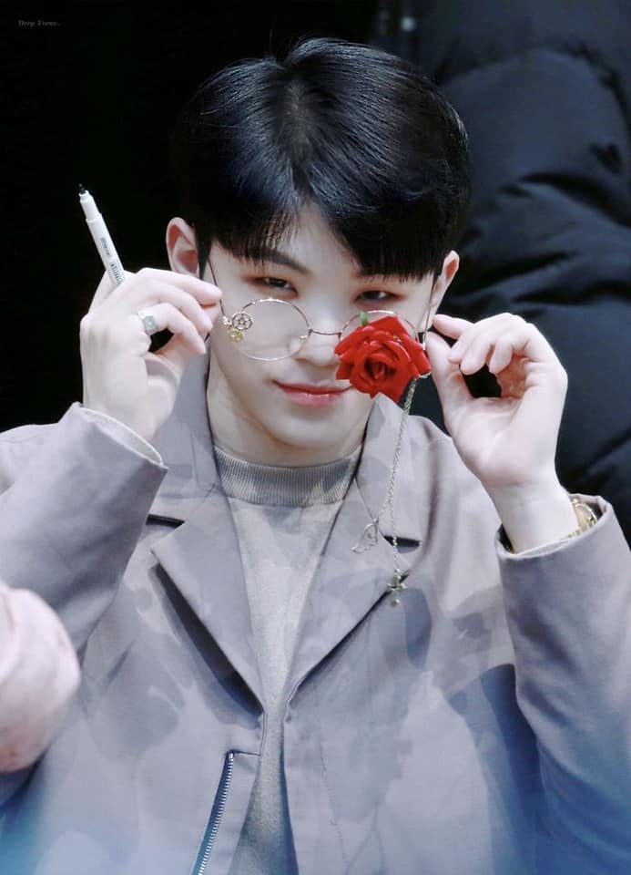 chiec kinh hoa hong idol yeu thich anh 5