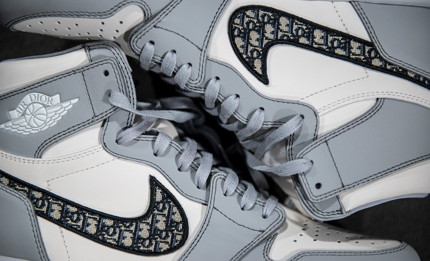 Nhung doi giay duoc don cho 2020 anh 1