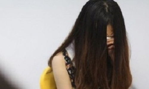 Du cho keo be gai 11 tuoi roi cuong hiep 3 lan hinh anh