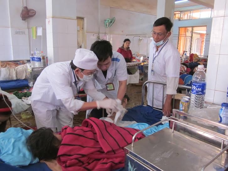 Cháu Ly được điều trị tại bệnh viện.