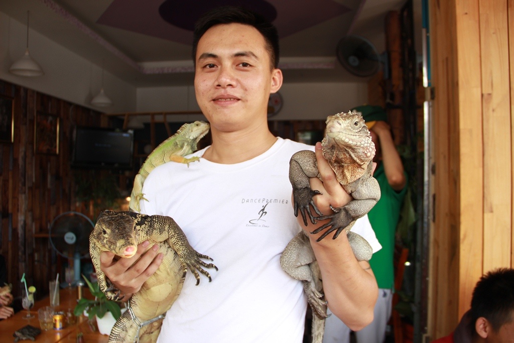 Gioi tre pho nui choi bo sat gia 40 trieu dong hinh anh