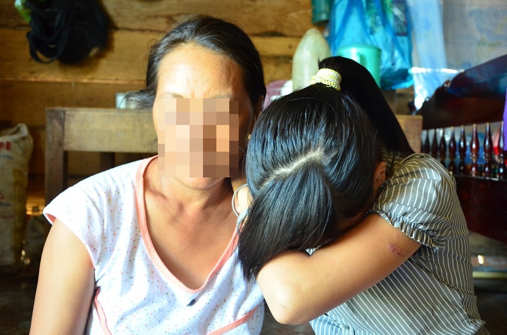 Bat ke cuong hiep thieu nu boi thuong 20 trieu hinh anh