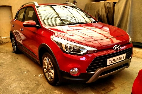 Xe crossover gia re cua Hyundai sap trinh lang hinh anh