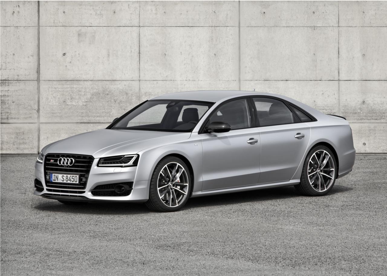 Audi S8 Plus mới