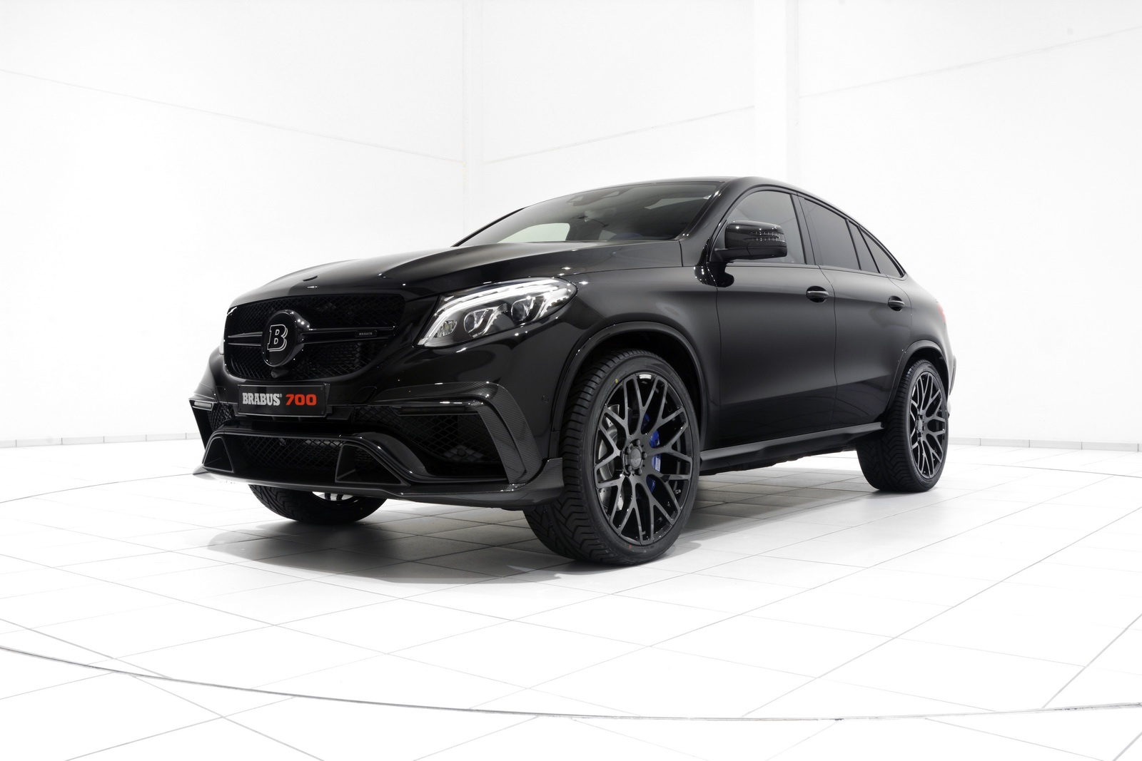 Mercedes-AMG GLE 63 S Coupe qua bàn tay của hãng độ xe Brabus
