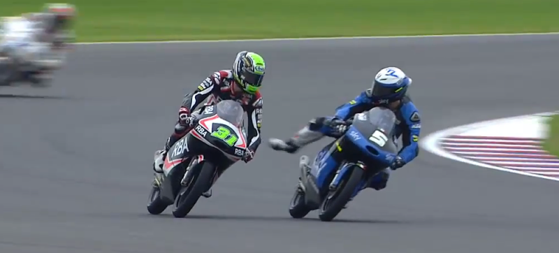 Nhung khoanh khac dien ro nhat tren duong dua 2015 hinh anh