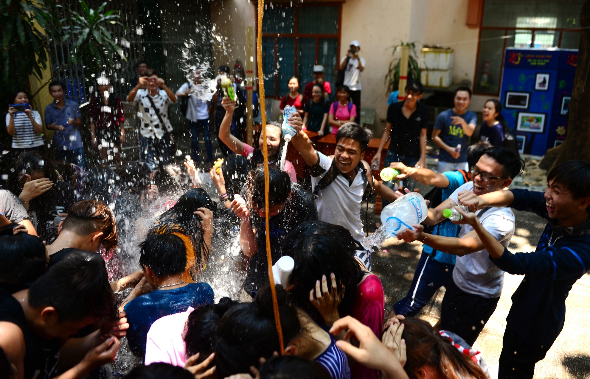 Te nuoc Dong Nam A anh 1