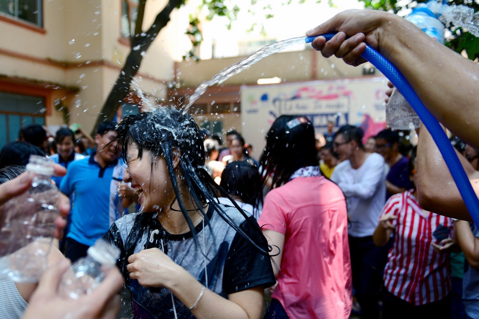 Nhung man te nuoc vui nhon tai Sai Gon hinh anh